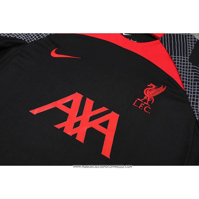 Tuta da Track
 Liverpool 22-23 Manica Corta
 Nero
 - Pantaloncini
